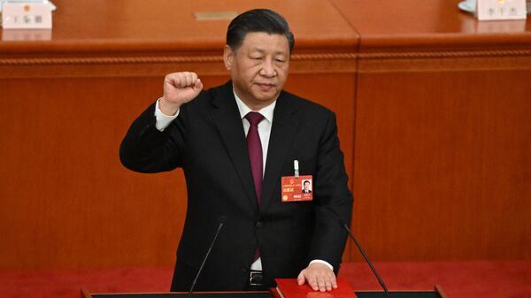 Đại hội đại biểu nhân dân toàn quốc Trung Quốc hôm thứ Sáu đã nhất trí bầu ông Tập Cận Bình tái đắc cử chức vụ Chủ tịch nước Cộng hòa Nhân dân Trung Hoa nhiệm kỳ 5 năm lần thứ ba - Sputnik Việt Nam