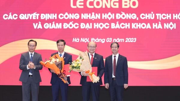 Công bố Quyết định Chuyển Trường Đại học Bách khoa Hà Nội thành Đại học Bách khoa Hà Nội - Sputnik Việt Nam