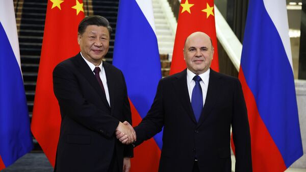 Thủ tướng Nga Mishustin và Chủ tịch Tập Cận Bình đã bắt đầu cuộc gặp gỡ - Sputnik Việt Nam