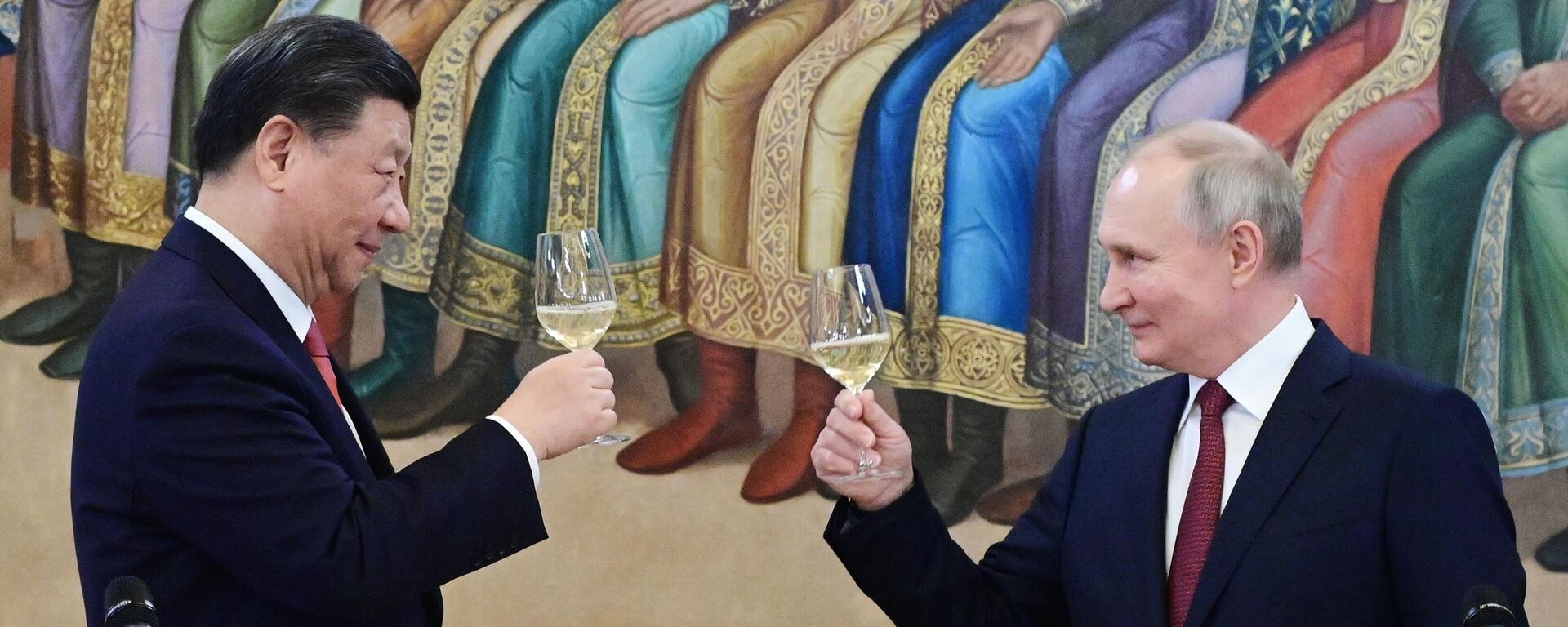Tổng thống Nga Vladimir Putin và Chủ tịch Trung Quốc Tập Cận Bình - Sputnik Việt Nam, 1920, 22.03.2023