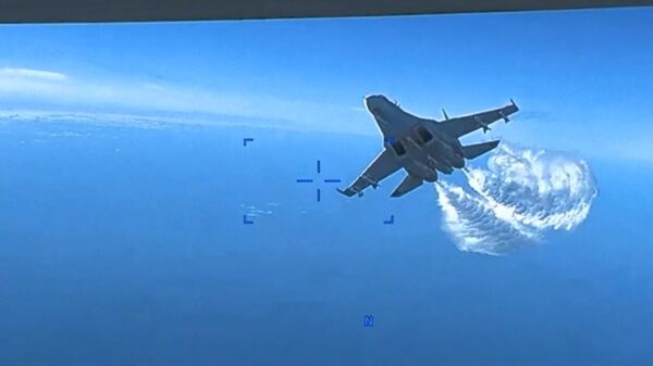 Một video được cho là về trường hợp khẩn cấp với một UAV của Mỹ trên Biển Đen đã được công bố - Sputnik Việt Nam