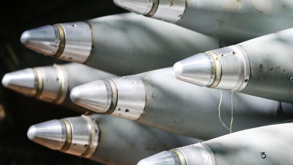 Đạn phân mảnh có sức nổ cao cho lựu pháo D-20 - Sputnik Việt Nam