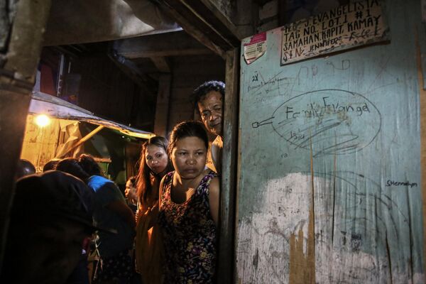 Loạt ảnh Death of a Nation (Cái chết của quốc gia) của Kimberly dela Cruz (Philippines), chiến thắng trong World Press Photo Contest Regional 2023 ở hạng mục Southeast Asia and Oceania Long-Term Projects (Dự án dài hạn Đông Nam Á và Châu Đại Dương). - Sputnik Việt Nam