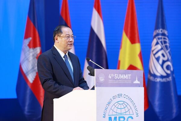 Thủ tướng Lào Sonexay Siphandone phát biểu. - Sputnik Việt Nam