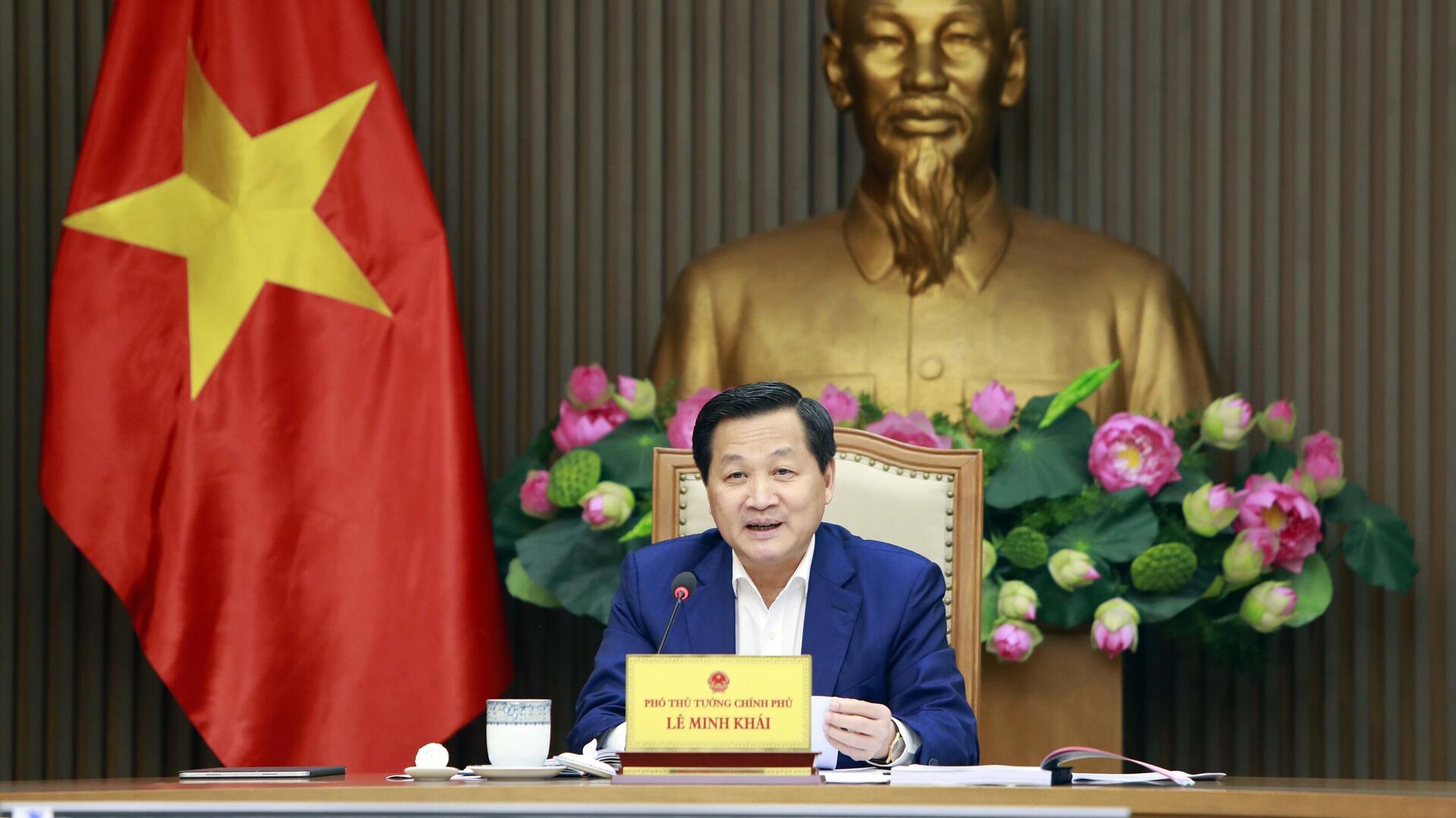 Phó Thủ tướng Lê Minh Khái họp với Tập đoàn Than – Khoáng sản Việt Nam về Đề án cơ cấu lại giai đoạn 2021-2025 - Sputnik Việt Nam, 1920, 28.04.2023