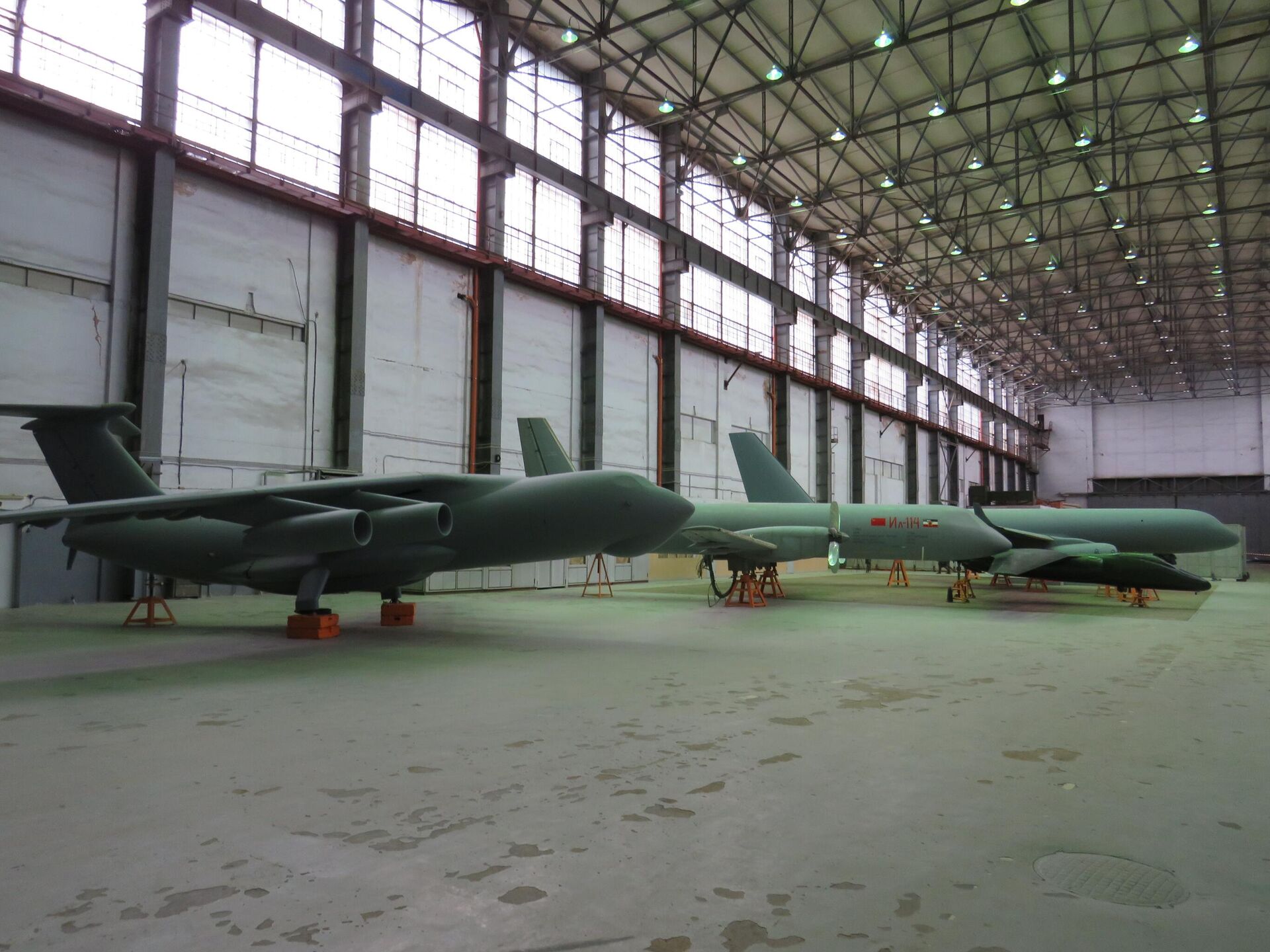 Mô hình thực tế của máy bay đã được thử nghiệm trước đây trong đường hầm gió T-101 - Sputnik Việt Nam, 1920, 29.04.2023