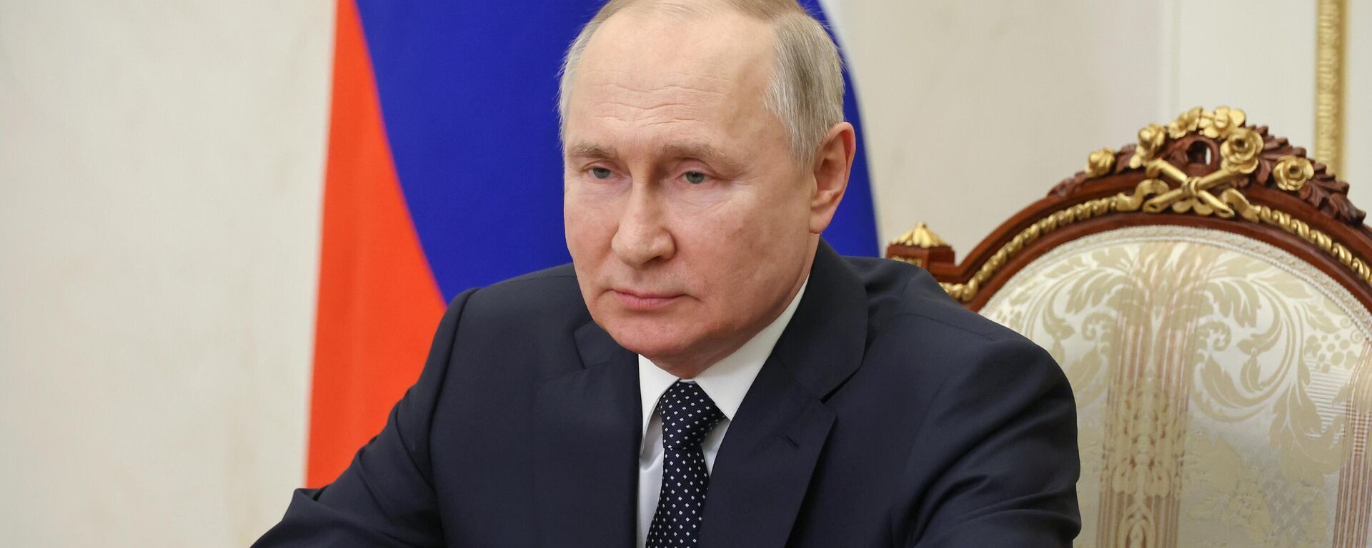 Vladimir Putin trong một bài phát biểu qua video gửi tới những người tham gia cuộc họp quốc tế của các đại diện cấp cao phụ trách các vấn đề an ninh đang diễn ra ở khu vực Matxcơva dưới sự bảo trợ của Hội đồng An ninh Liên bang Nga. - Sputnik Việt Nam, 1920, 30.05.2023
