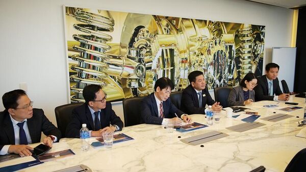Đoàn đại biểu Việt Nam do Bộ trưởng Bộ Công Thương Nguyễn Hồng Diên dẫn đầu đã tham dự Hội nghị Bộ trưởng Thương mại (MRT) APEC lần thứ 29 - Sputnik Việt Nam