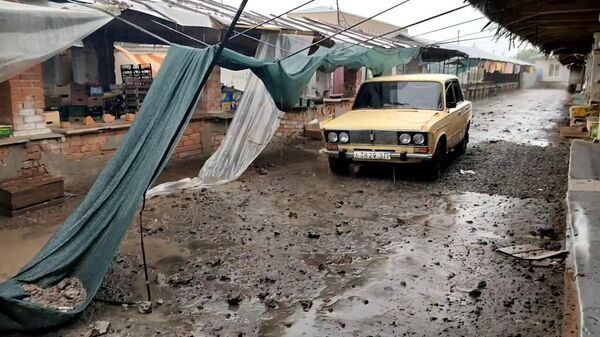 Hậu quả của vụ pháo kích của Ukraina vào làng Mikhaylovka - Sputnik Việt Nam