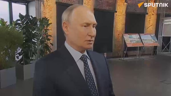 Ông Putin: Chế độ Kiev cố tấn công các tòa chung cư và hăm dọa người Nga - Sputnik Việt Nam