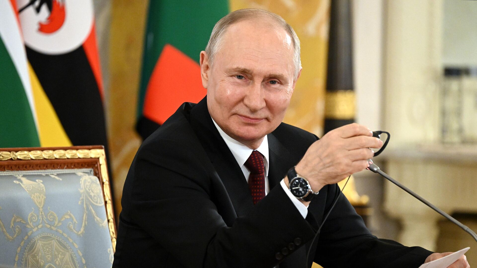 Tổng thống Nga Vladimir Putin tiếp lãnh đạo một số nước châu Phi - Sputnik Việt Nam, 1920, 08.09.2023