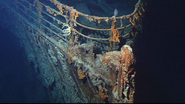 Mảnh vỡ của tàu hơi nước xuyên Đại Tây Dương Titanic của Anh dưới đáy Đại Tây Dương - Sputnik Việt Nam