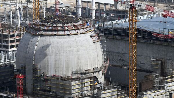 Tổ máy số 1 của nhà máy điện hạt nhân Akkuyu đang được xây dựng tại thành phố Gulnar của Thổ Nhĩ Kỳ - Sputnik Việt Nam
