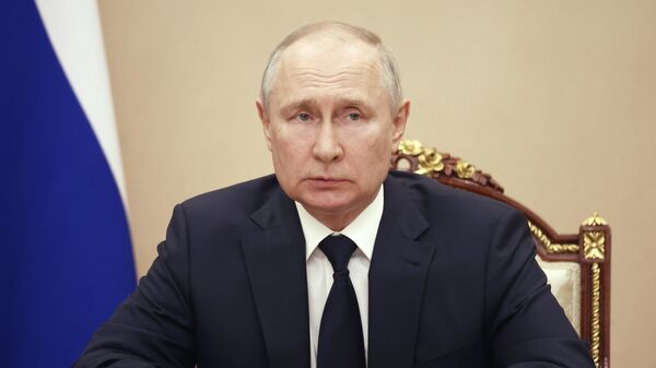 Tổng thống Liên bang Nga V. Putin chủ trì cuộc họp Hội đồng An ninh Liên bang Nga - Sputnik Việt Nam