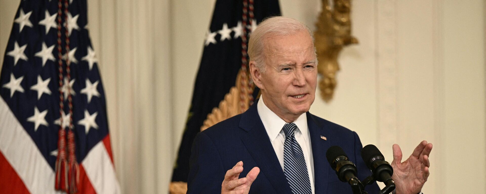 Tổng thống Hoa Kỳ Joe Biden phát ngôn tại Nhà Trắng - Sputnik Việt Nam, 1920, 27.06.2023