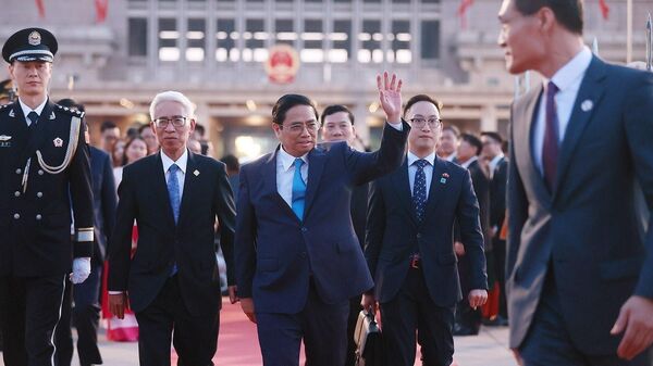 Thủ tướng kết thúc chuyến thăm chính thức Trung Quốc và dự Hội nghị thường niên WEF - Sputnik Việt Nam