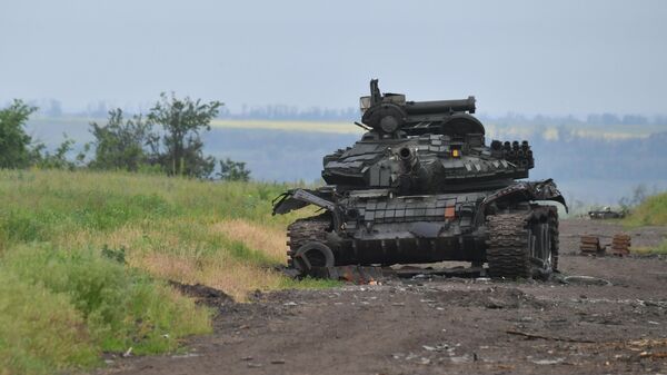 Xe tăng LLVT Ukraina bị phá hủy - Sputnik Việt Nam