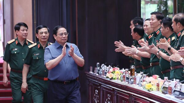 Thủ tướng Phạm Minh Chính dự Hội nghị quân chính toàn quân 6 tháng đầu năm 2023 - Sputnik Việt Nam