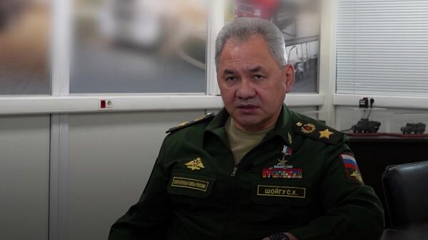 Ông Shoigu công bố phản ứng của Nga nếu như Hoa Kỳ cung cấp bom chùm cho Ukraina - Sputnik Việt Nam