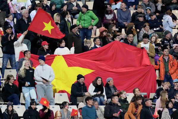 Cổ động viên Việt Nam tại World Cup ở Napier, New Zealand. - Sputnik Việt Nam