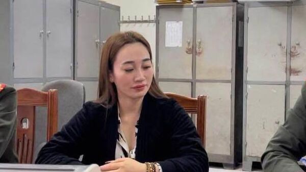 Trương Thị Hương từng bị công an thị xã Kinh Môn xử phạt - Sputnik Việt Nam