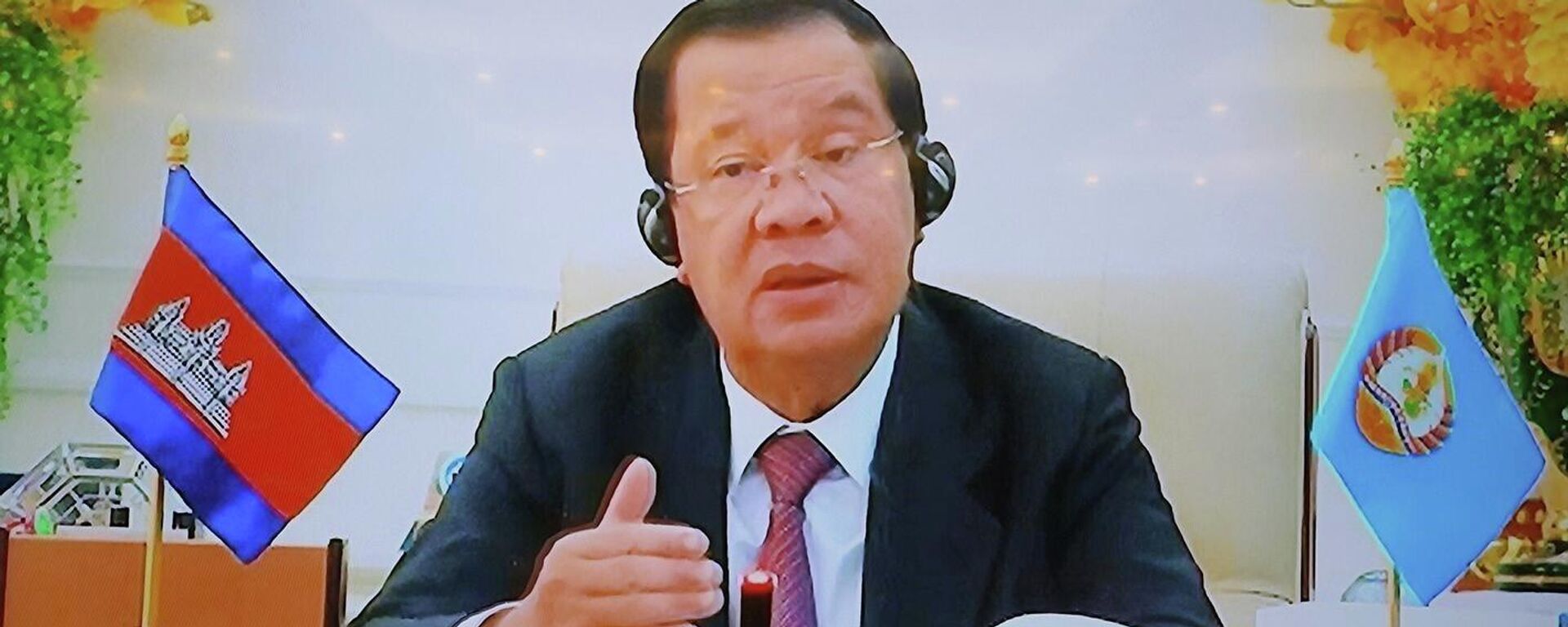 Tổng Bí thư Nguyễn Phú Trọng điện đàm với Chủ tịch Đảng Nhân dân Campuchia, Thủ tướng Chính phủ Vương quốc Campuchia Hun Sen - Sputnik Việt Nam, 1920, 06.08.2023