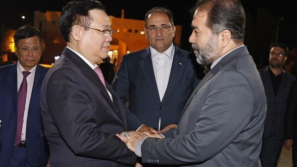 Chủ tịch Quốc hội Vương Đình Huệ kết thúc tốt đẹp chuyến thăm chính thức Iran - Sputnik Việt Nam
