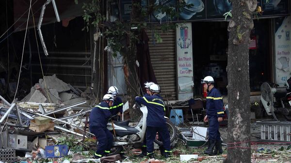 Xảy ra vụ nổ lớn tại số nhà 42 đường Yên Phụ (Ba Đình, Hà Nội) - Sputnik Việt Nam