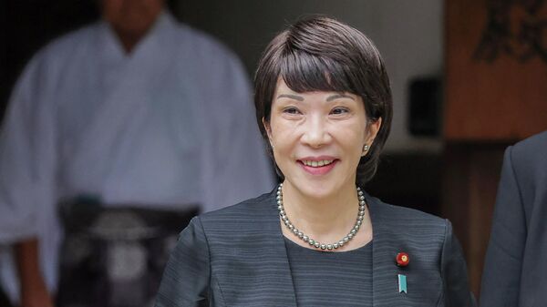 Bộ trưởng An ninh Kinh tế Nhật Bản Sanae Takaichi đã đích thân đến thăm Yasukuni - Sputnik Việt Nam
