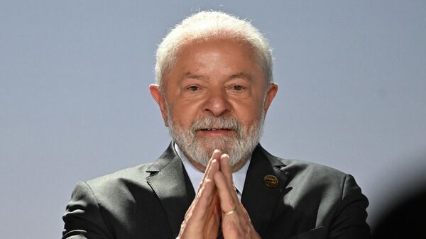 Tổng thống Brazil Lula da Silva tại cuộc họp báo tổng kết sau cuộc gặp chung của các nhà lãnh đạo BRICS với các nguyên thủ quốc gia và chính phủ các nước và tổ chức đa phương được mời. - Sputnik Việt Nam