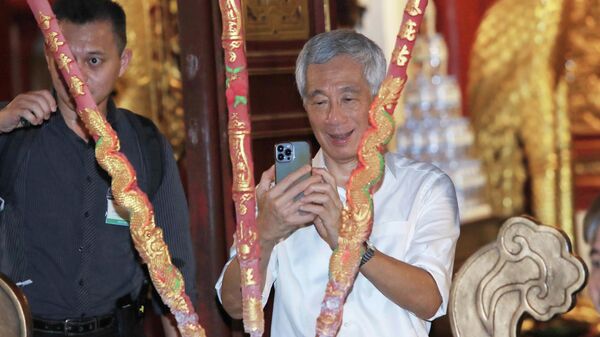 Thủ tướng Singapore Lý Hiển Long tham quan phố cổ Hà Nội - Sputnik Việt Nam