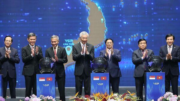 Thủ tướng Phạm Minh Chính và Thủ tướng Lý Hiển Long dự hội nghị thúc đẩy các dự án hợp tác Việt Nam – Singapore - Sputnik Việt Nam