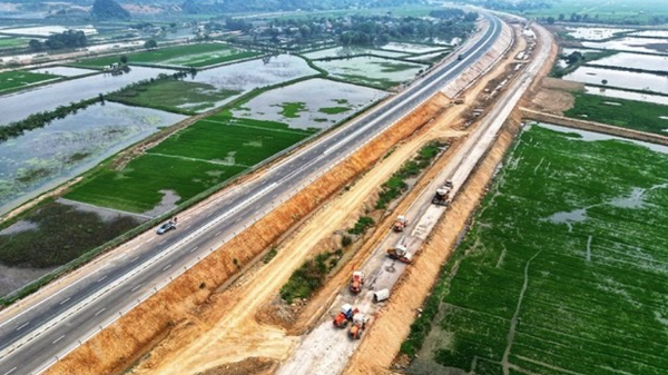 Xây dựng đường cao tốc Bắc Nam - Sputnik Việt Nam