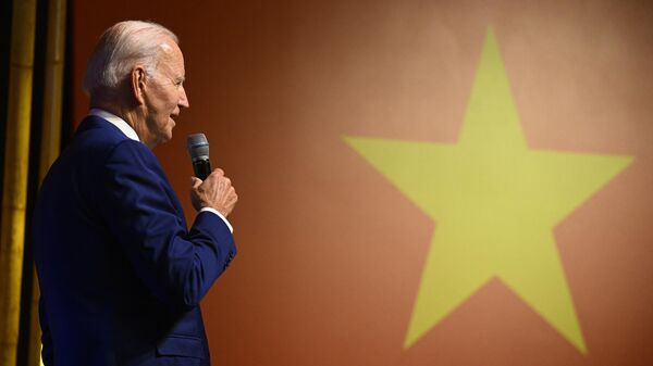 Tổng thống Hoa Kỳ Joe Biden họp báo tại Hà Nội - 10/9/2023, ngày đầu tiên trong chuyến thăm Việt Nam
 - Sputnik Việt Nam