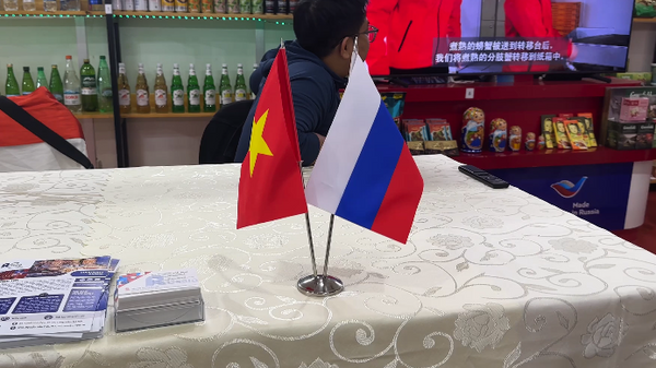 Giám đốc Trung tâm Xúc tiến thương mại Nông nghiệp: “Doanh nghiệp Việt Nam muốn sớm quay lại thị trường Nga” - Sputnik Việt Nam