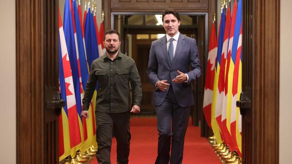 Tổng thống Ukraina Vladimir Zelensky và Thủ tướng Canada Justin Trudeau tại Hạ Viện Canada - Sputnik Việt Nam
