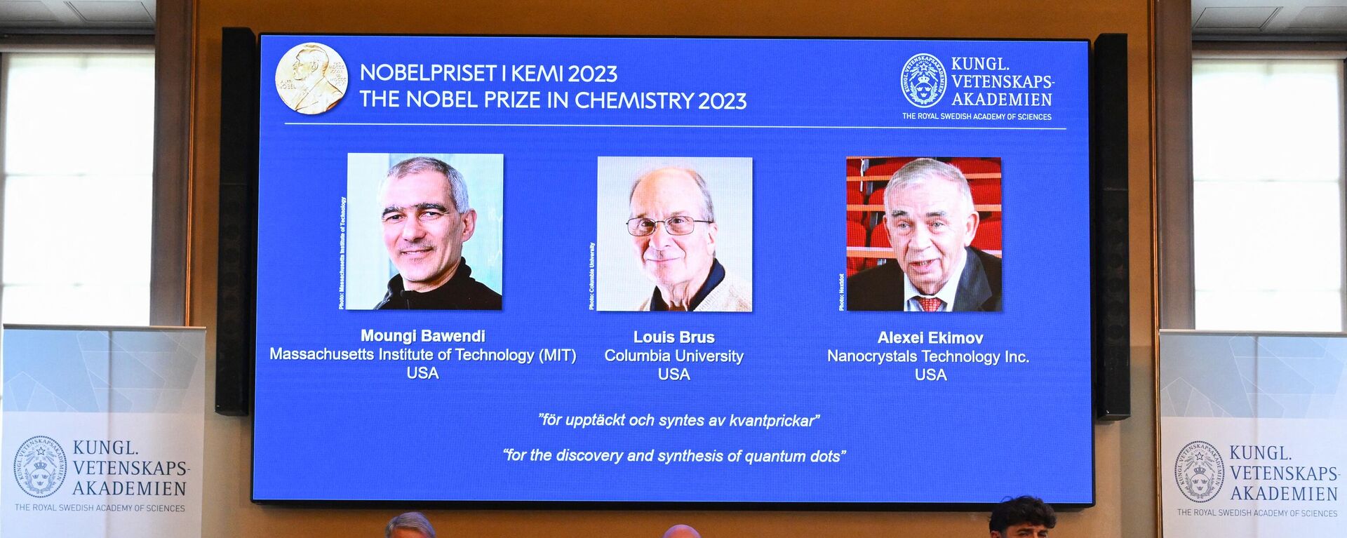 Giải Nobel Hóa học 2023 đã được trao cho nhà khoa học Moungi Bawendi, Alexei Ekimov và Moungi Bawendi - Sputnik Việt Nam, 1920, 04.10.2023