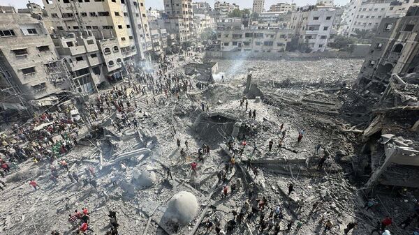 Quân đội Israel phá hủy một số nhà thờ Hồi giáo, ngân hàng và trường học ở Dải Gaza - Sputnik Việt Nam