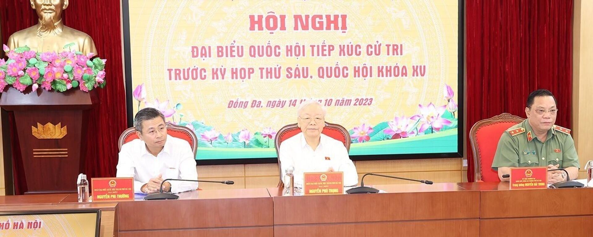  Tổng Bí thư Nguyễn Phú Trọng tiếp xúc cử tri thành phố Hà Nội trước kỳ họp thứ sáu, Quốc hội khoá XV - Sputnik Việt Nam, 1920, 14.10.2023