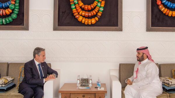 Ngoại trưởng Mỹ Anthony Blinken gặp Thái tử Saudi Arabia Mohammed bin Salman - Sputnik Việt Nam