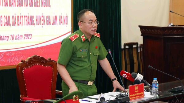 Thiếu tướng Nguyễn Thanh Tùng, Phó Giám đốc Công an thành phố Hà Nội, Thủ trưởng Cơ quan cảnh sát điều tra trả lời câu hỏi của các phóng viên

 - Sputnik Việt Nam
