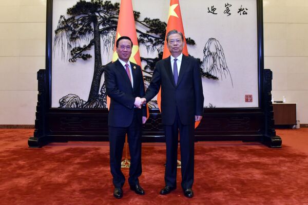 Chủ tịch nước Võ Văn Thưởng gặp Ủy viên trưởng Nhân đại Toàn quốc Trung Quốc Triệu Lạc Tế - Sputnik Việt Nam