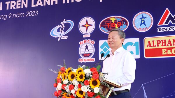 Tổng giám đốc EVN Trần Đình Nhân phát biểu. - Sputnik Việt Nam