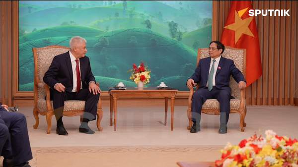 Cuộc gặp giữa Bộ trưởng Bộ Nội vụ Nga Vladimir Kolokoltsev và Thủ tướng Phạm Minh Chính diễn ra tại Hà Nội - Sputnik Việt Nam