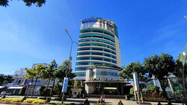 Trụ sở Công ty Cổ phần Tập đoàn Đức Long Gia Lai tại thành phố Pleiku, tỉnh Gia Lai - Sputnik Việt Nam