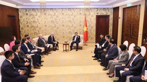 Thủ tướng tiếp lãnh đạo một số tập đoàn đang hợp tác, đầu tư tại Việt Nam - Sputnik Việt Nam