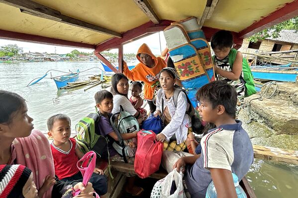 Sơ tán người dân do động đất ngoài khơi Philippines - Sputnik Việt Nam