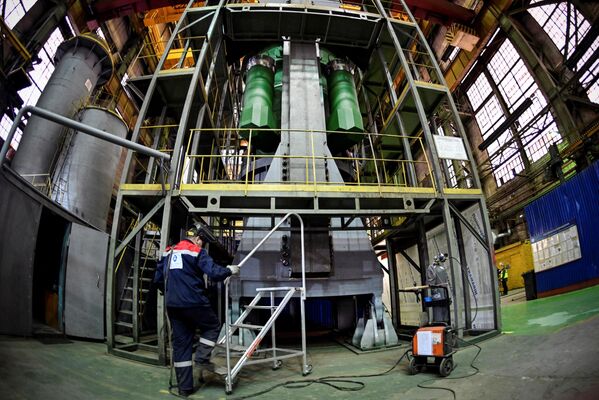 Sản xuất nhà máy lò phản ứng hạt nhân thứ hai RITM-200 cho tàu phá băng hạt nhân &quot;Chukotka&quot; của Nga - Sputnik Việt Nam