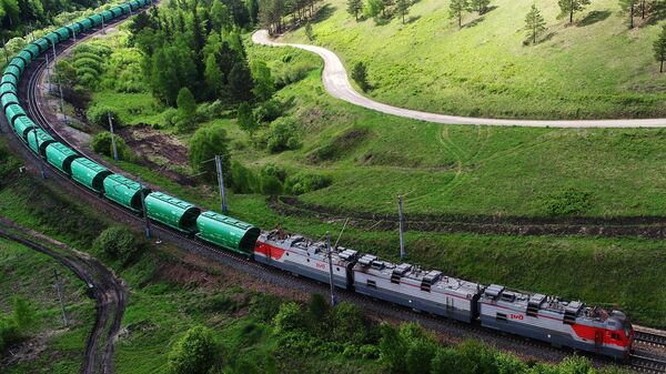 Vận chuyển với sự hỗ trợ của Công ty Hậu cần Đường sắt Nga - Sputnik Việt Nam