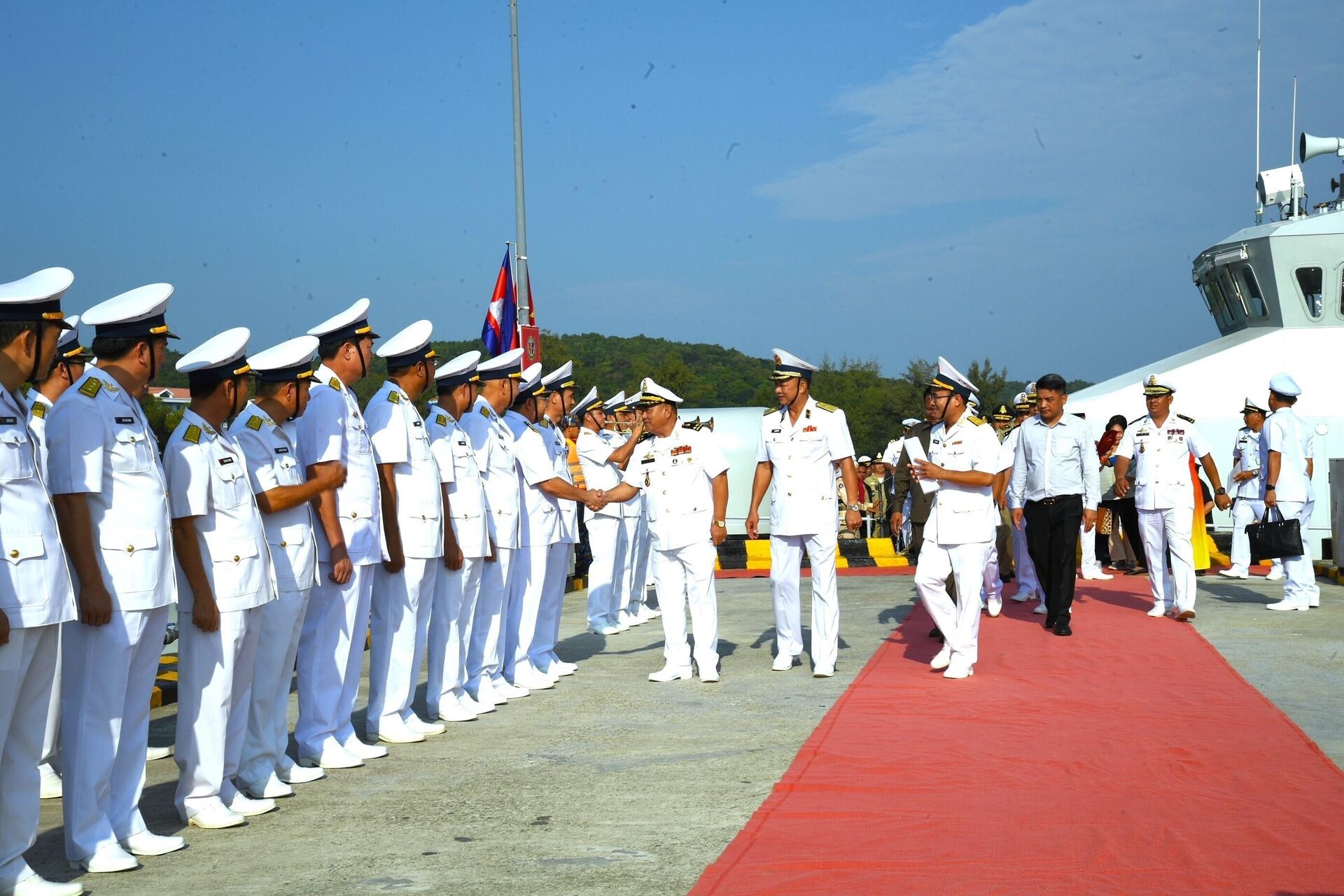 Lễ đón đoàn công tác Căn cứ biển Ream, Hải quân Hoàng gia Campuchia tại quân cảng Vùng 5 Hải quân. - Sputnik Việt Nam, 1920, 13.12.2023